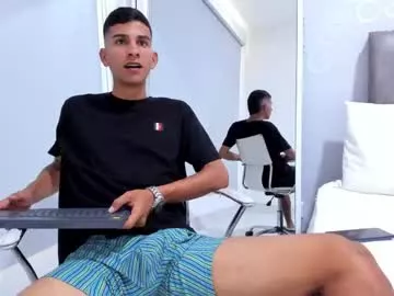 aaron_whitee on Chaturbate 