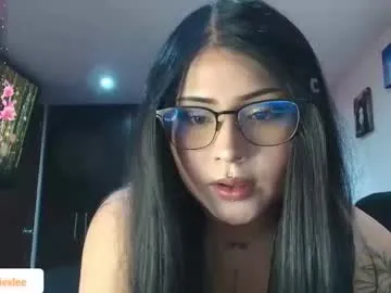 abbyxlee on Chaturbate 