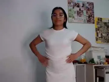 alia054 on Chaturbate 