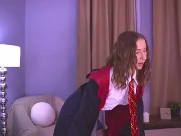 annuetta on Chaturbate 