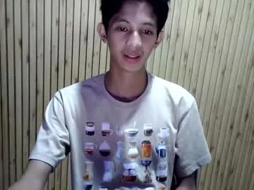 bejjs_08 on Chaturbate 