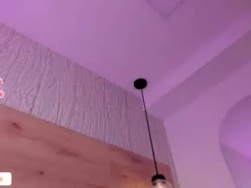 bella_luvs on Chaturbate 