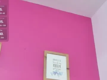 collegepawglovedaddy on Chaturbate 