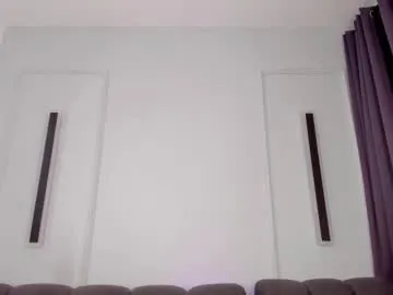 ellamontoya on Chaturbate 