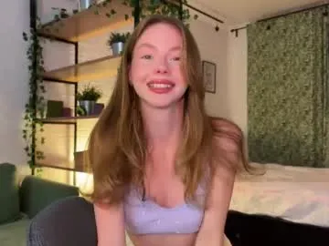 elli_harmon on Chaturbate 