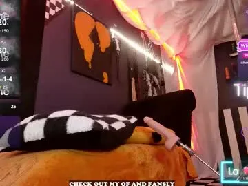 gigglemethis22 on Chaturbate 