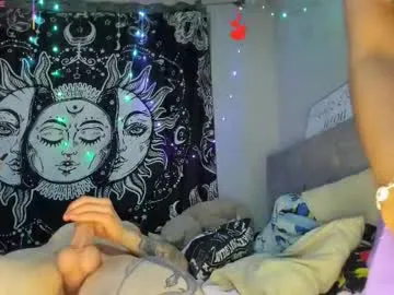 hollypurple on Chaturbate 
