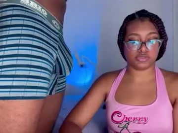 hotharmonies on Chaturbate 