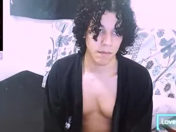 isidroglasc on Chaturbate 