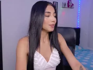 julietacheer model from cb