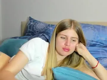 kirraa_ on Chaturbate 