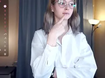 leolakorner on Chaturbate 