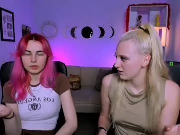 lissa_veils model from cb