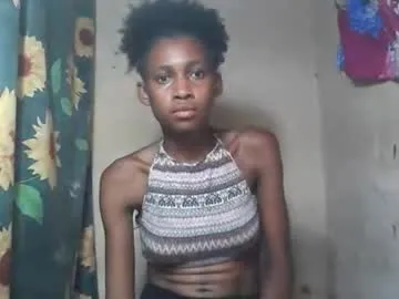 littleyanah on Chaturbate 