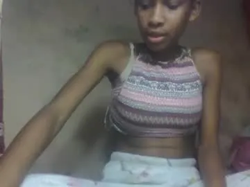 littleyanah on Chaturbate 