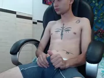 lucasssmith11 model from Chaturbate