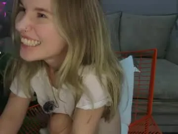 lynntiny on Chaturbate 