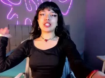 saphyralux model from Chaturbate