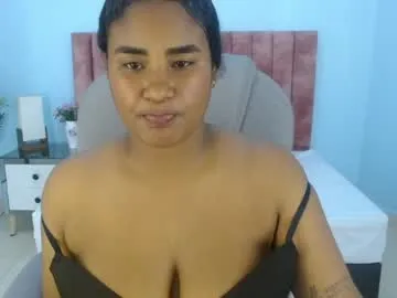 sharis_ model from Chaturbate