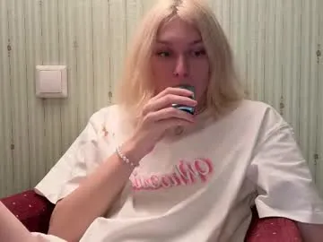 susan228 on Chaturbate 