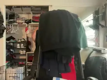 uncutbeard129840 on Chaturbate 