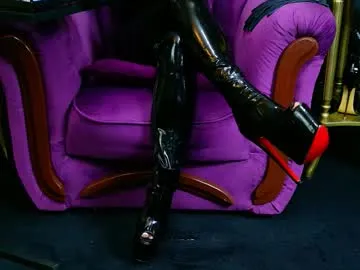 vivianreeve on Chaturbate 