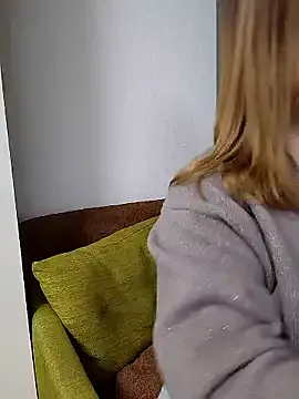 --MIYUKI on StripChat 