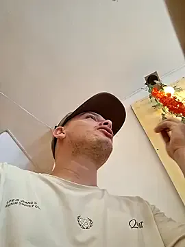 _Ottis_ on StripChat 