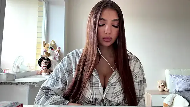 AlvinaMair model from sc