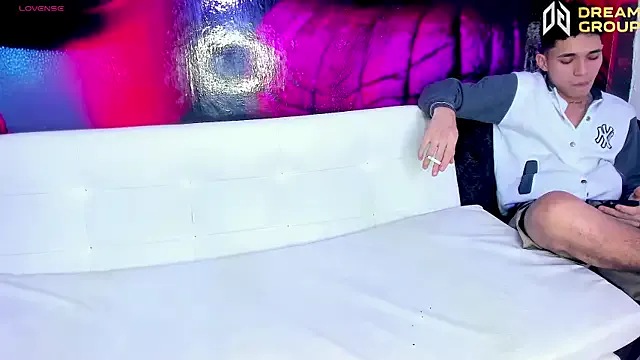 AmazingPartys on StripChat 