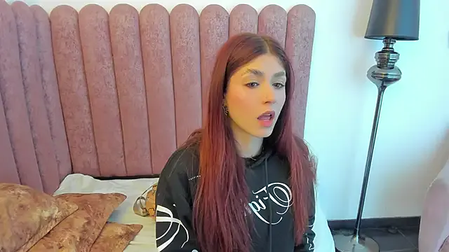 AnnyCherry_ on StripChat 