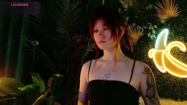 Aria_Vox on StripChat 