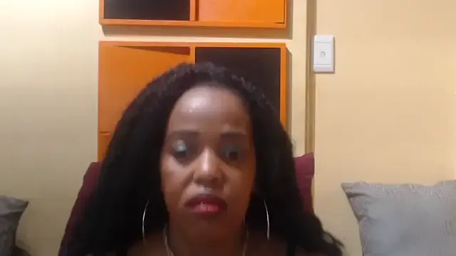 AssSeductress43 on StripChat 