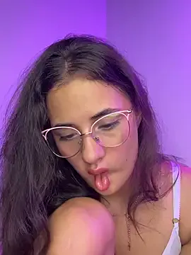 baaby-miiaa on StripChat 