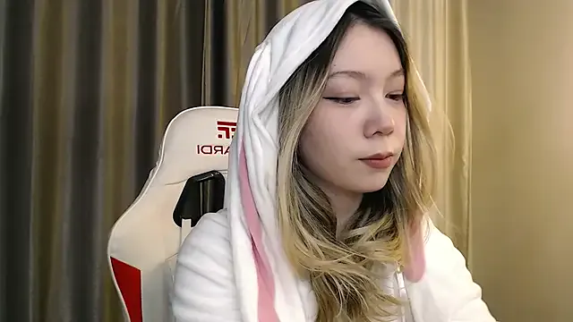 Babby_Rabbit on StripChat 