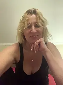 Beautiful_Princess_Diana model from StripChat