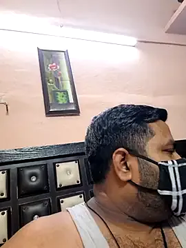 bobbyronak on StripChat 