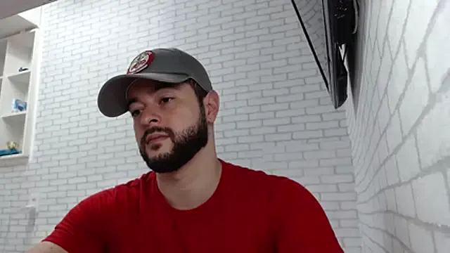 BombeiroHotx on StripChat 