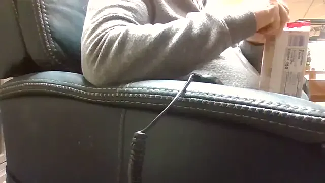 bootlegmanz on StripChat 