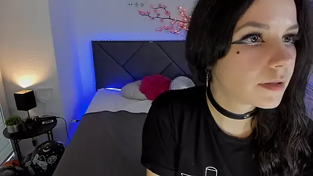 CassieEvans on StripChat 