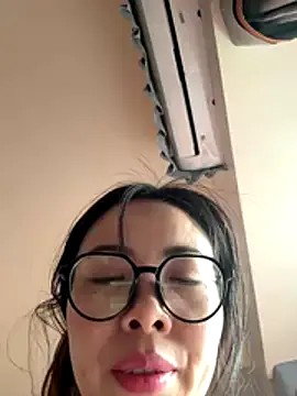 chick-888 on StripChat 