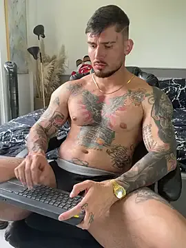 DimitriSullivan_ on StripChat 