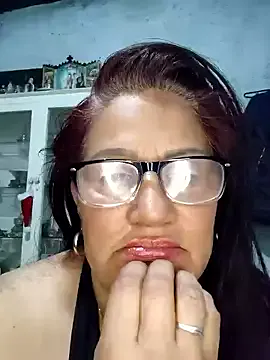 Edged_Hot69 on StripChat 