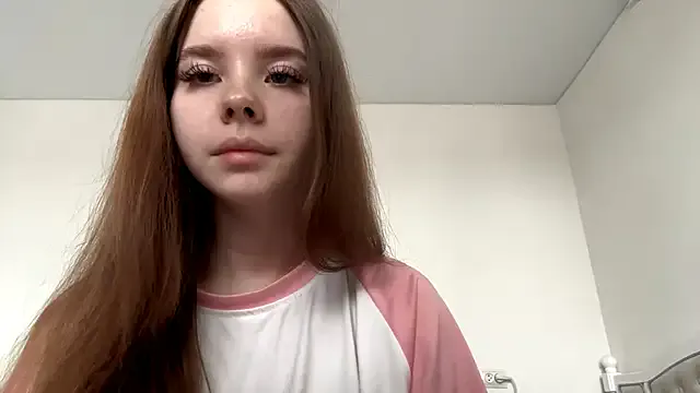 EhtelBiondi on StripChat 