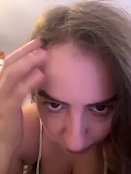 eleonoree on StripChat 