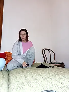 ella_maya on StripChat 