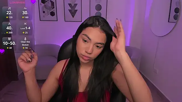 emma_connor1 on StripChat 