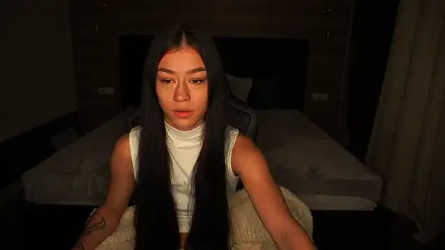 FataleNellie on StripChat 