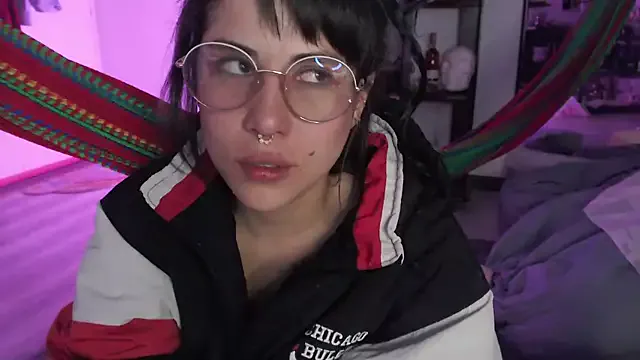 Hellen_dumont on StripChat 