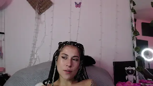 Hellen_dumont on StripChat 